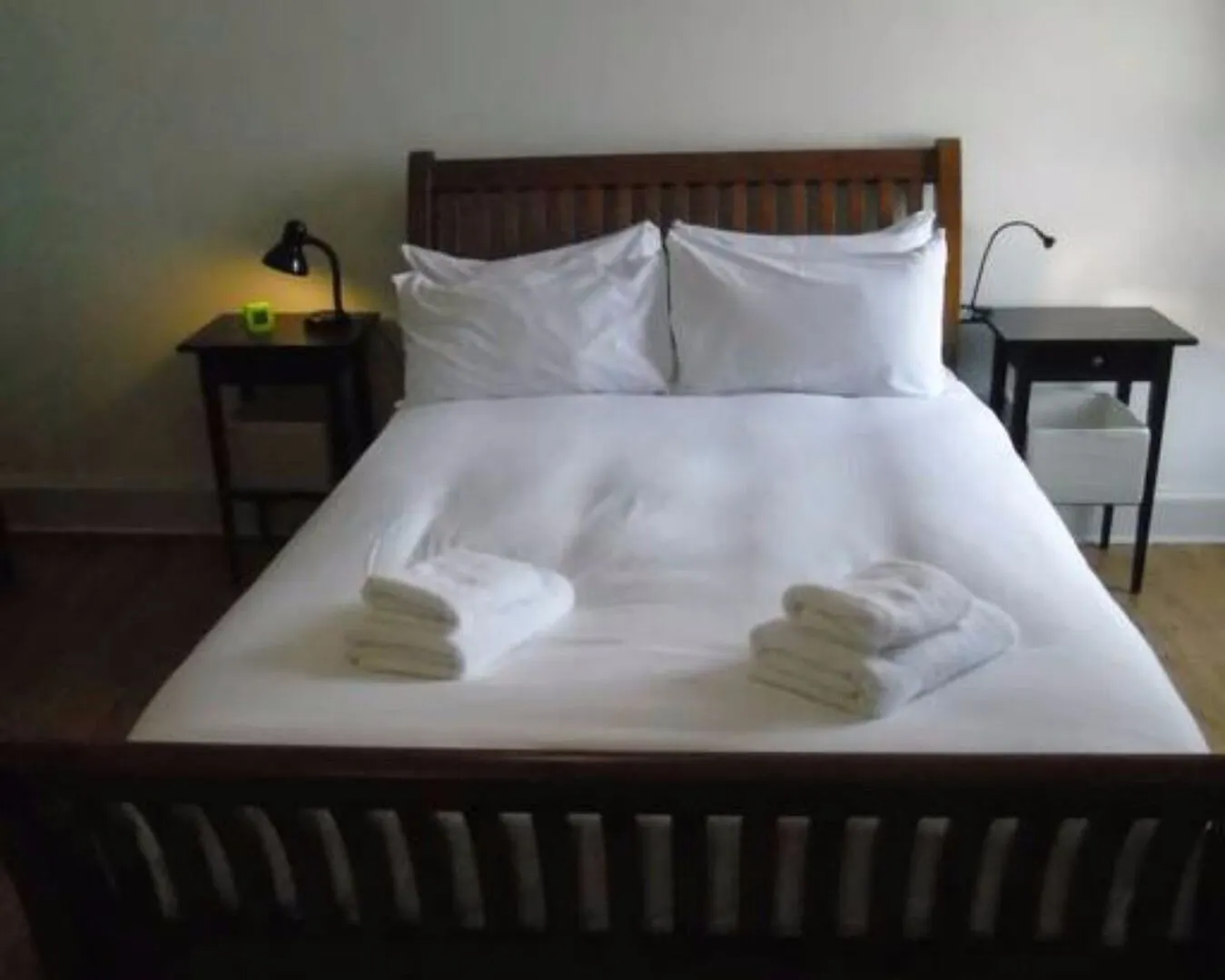 2 Bedroom Apartment In City Centre 爱丁堡